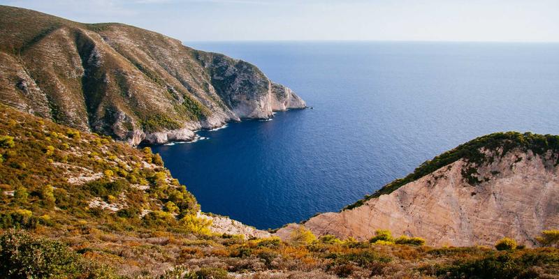 5G基站散热新引擎:特种材料与精细化工如何重塑热管理市场格局