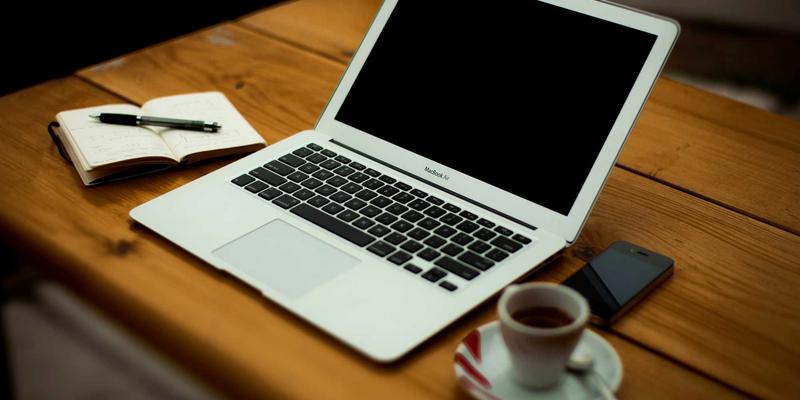 折叠屏背后的化学密码：精细化工如何突破柔性显示材料瓶颈