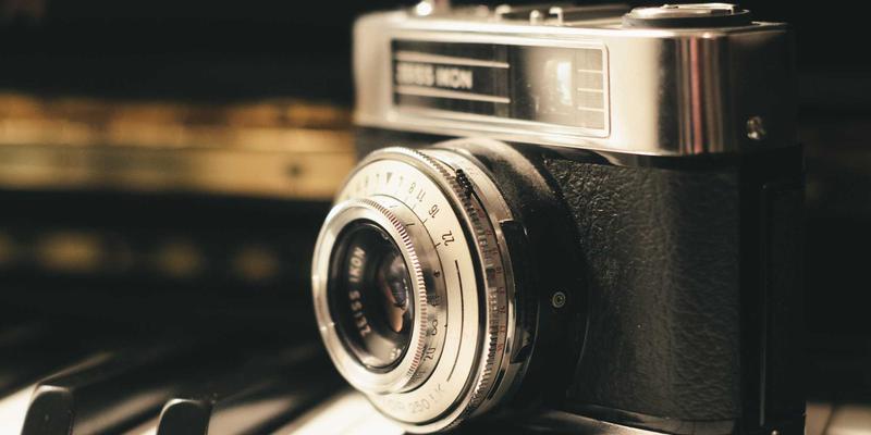 揭秘动力电池的“血液”:化工产品如何成为新能源汽车续航与安全的关键推手